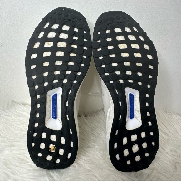 Adidas Men’s Ultra Boost 1.0 Running Shoes Size 9.5 - Picture 5 of 15